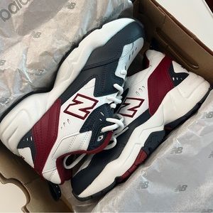 NIB New Balance 608 sneakers SZ 5.5 white/ navy / red